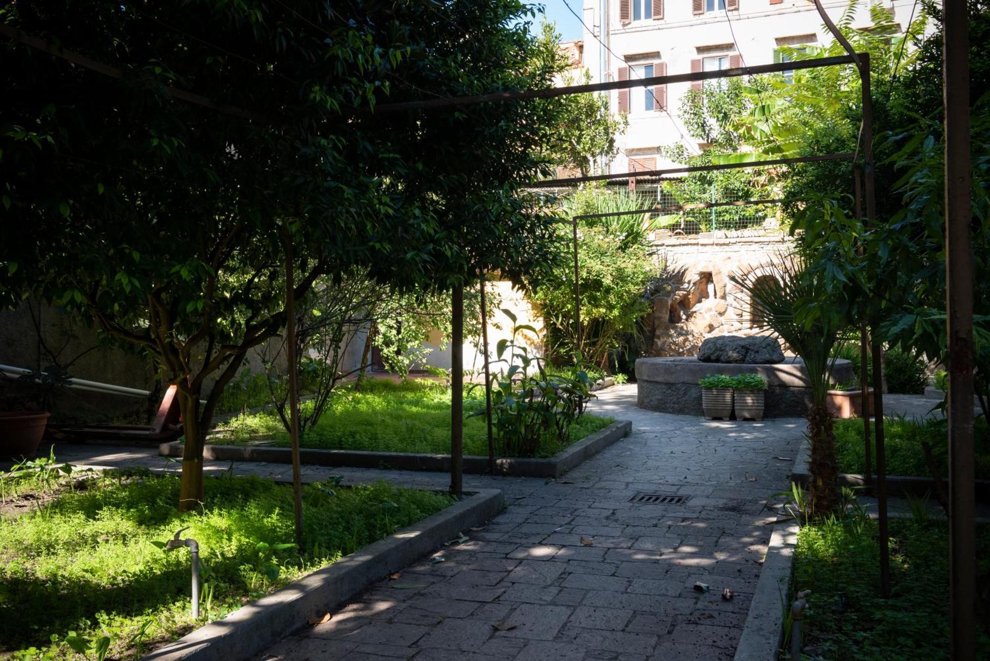 Отель Residenza Leone XIII Рим Экстерьер фото