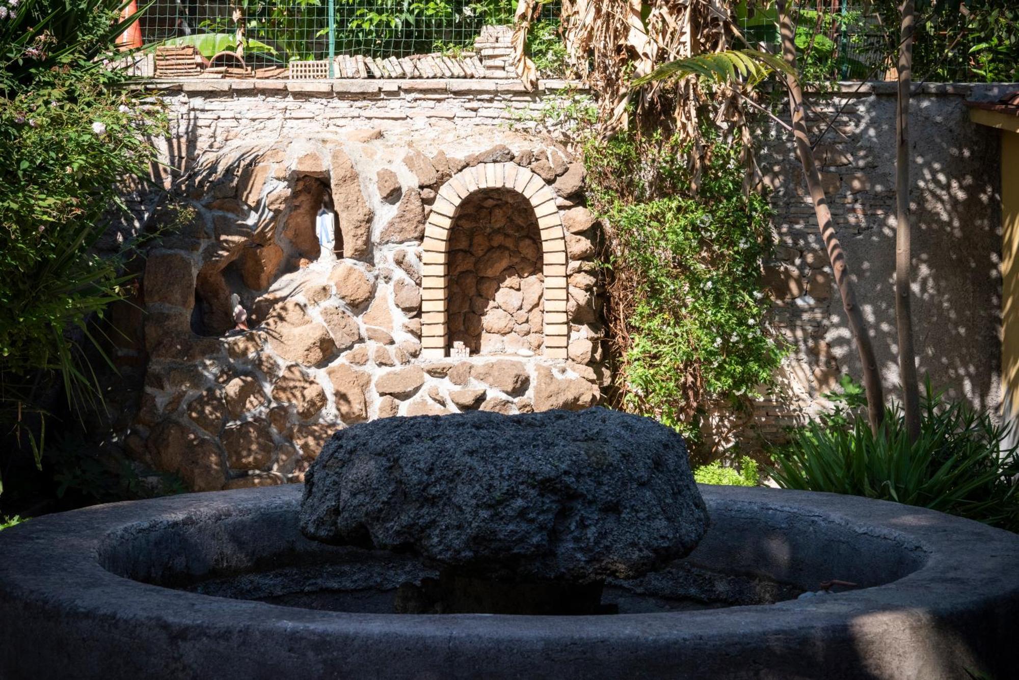 Отель Residenza Leone XIII Рим Экстерьер фото