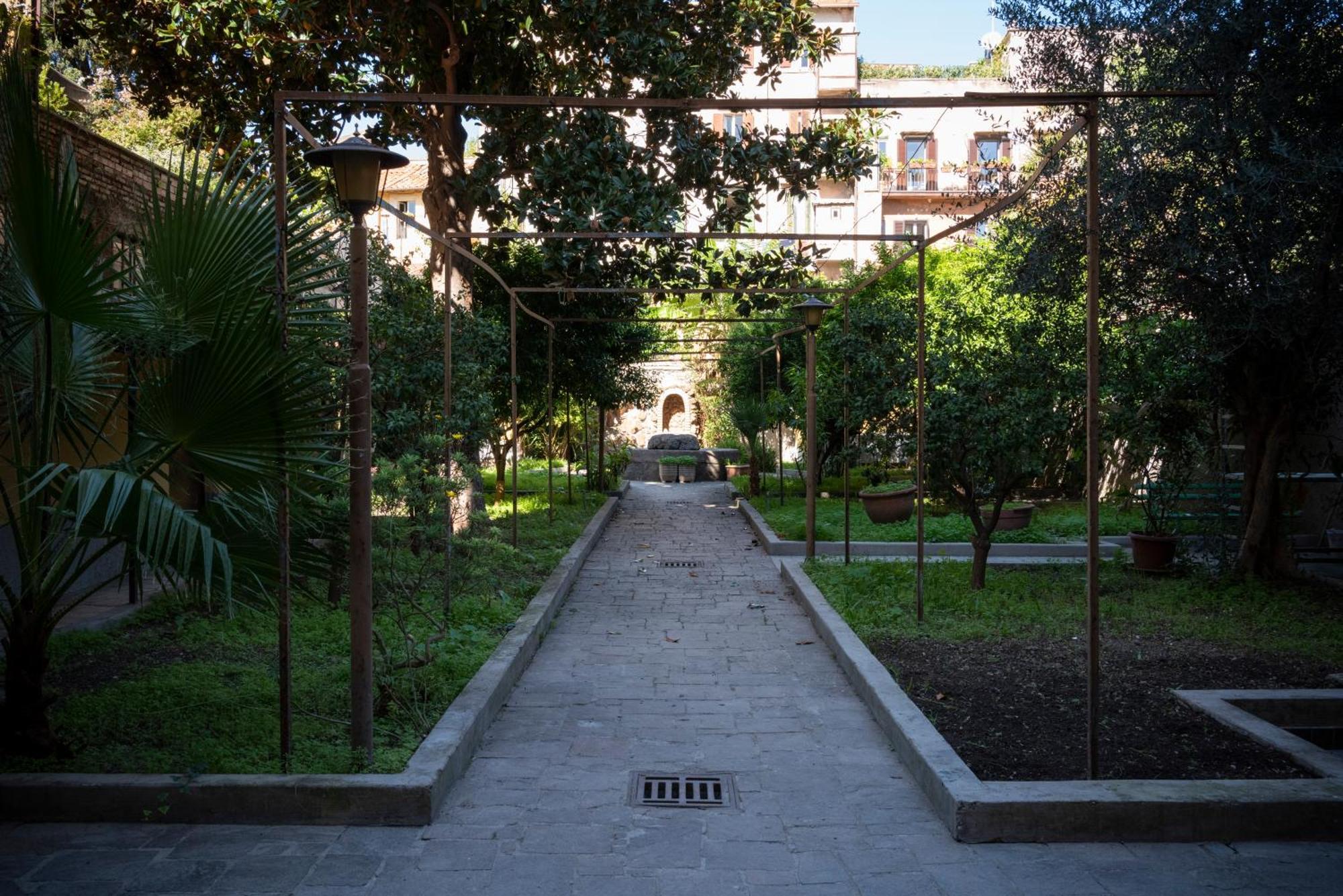 Отель Residenza Leone XIII Рим Экстерьер фото